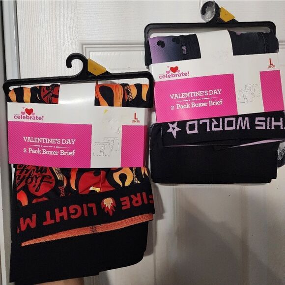 Valentine's Day Men's Light My Fire Printed Boxer Briefs, 2-Pack, total 4 - Picture 1 of 6